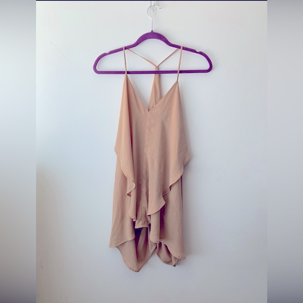 ☀️Flowy spaghetti strap top